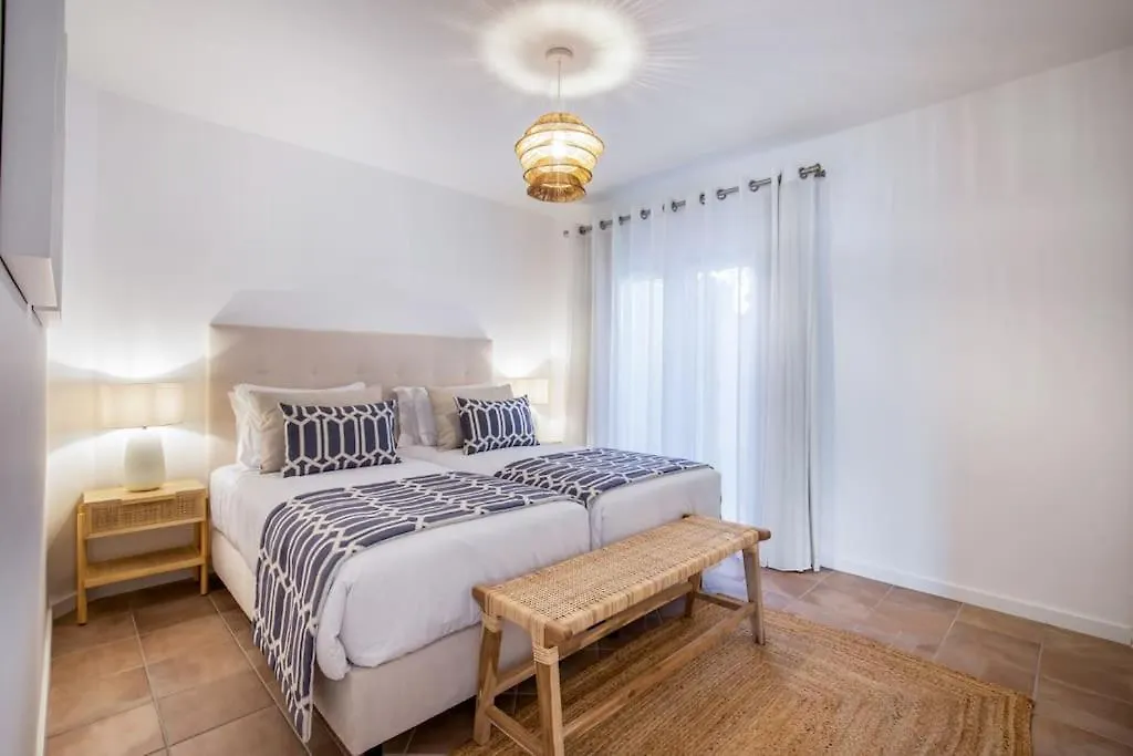 Beachfront Apartment Praia Da Luz By Blue Diamond 23B Portugal